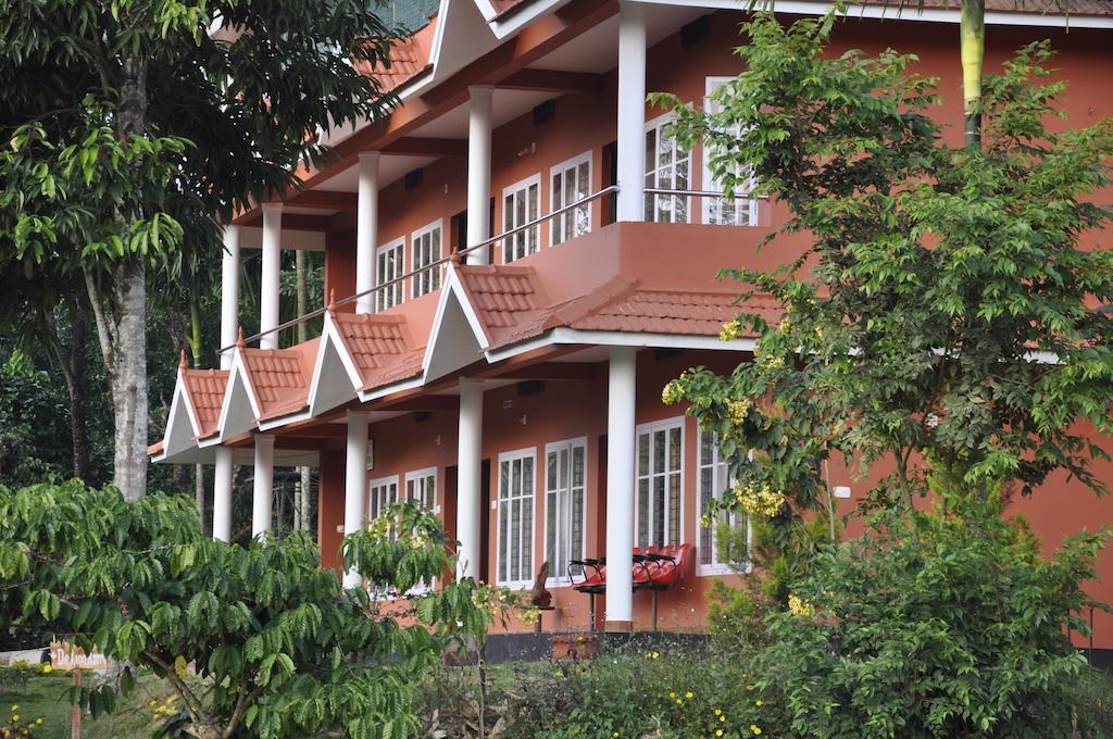 Sunbird Garden Resort Krishnagiri Quarto foto